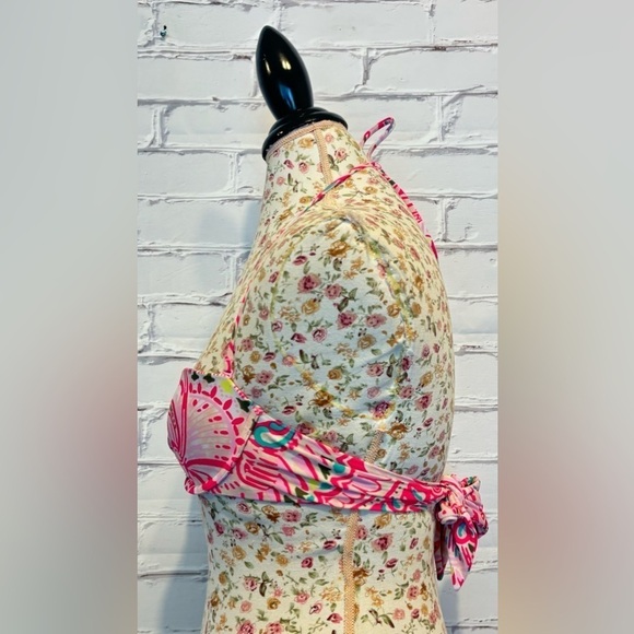 Aerie Pink Halter Bikini Top - 32B - Picture 2 of 4